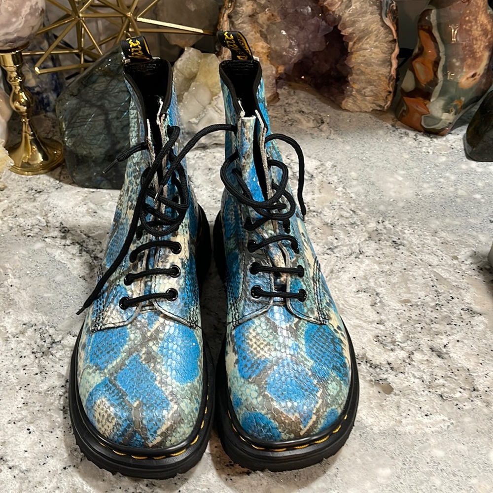 Dr Martens